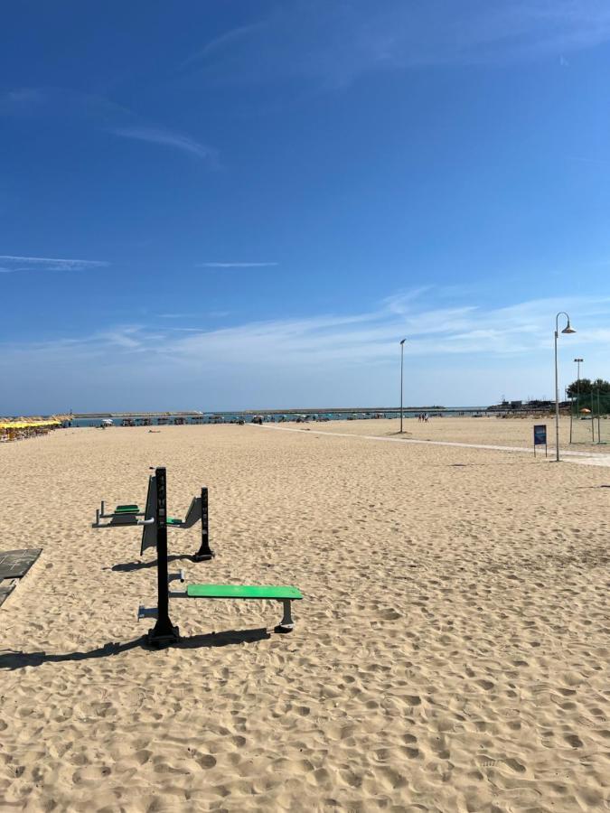 "Casa Incantevole" Fronte Mare Pescara - Appartamento Via Buozzi Exterior photo